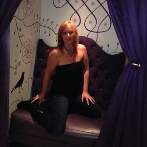 Meet your Posher, Rhonda